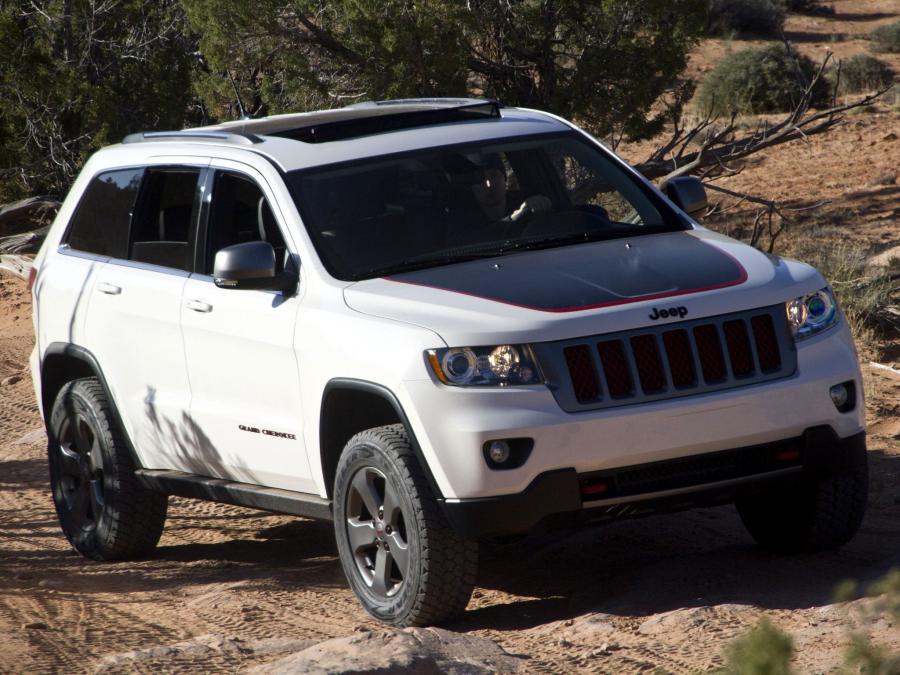  Jeep Grand Cherokee Trailhawk Concept 2012 года  (фото 3 из 25)